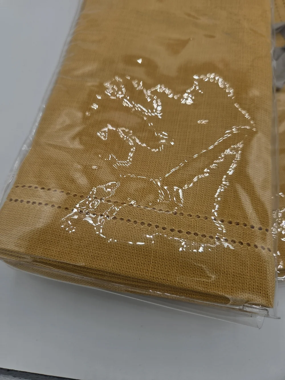 Williams Sonoma Mustard Yellow Hemstitched Linen Napkins & Placemats Set 4 NWT 1